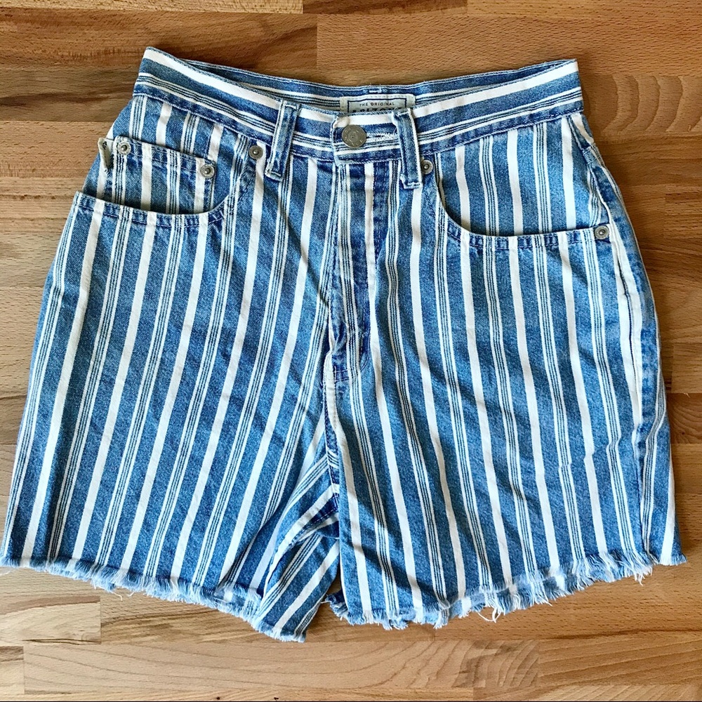 Vintage 90s Arizona Striped High Rise Mom Shorts